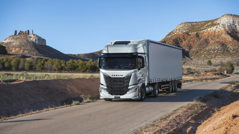 IVECO S-WAY