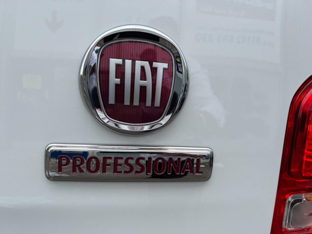 Fiat E-Scudo 75kWh Tecnico Auto SWB 6dr 11kW Charger