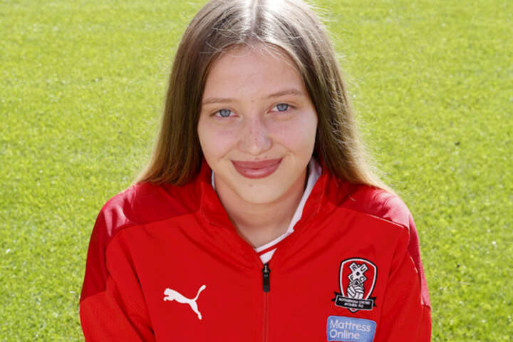 Abbie Staples 2023/2024 Sponsorship