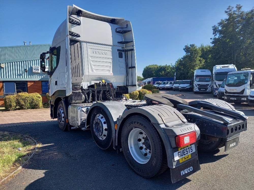 Iveco Stralis AS440S46TX/P 6×2 460 hp