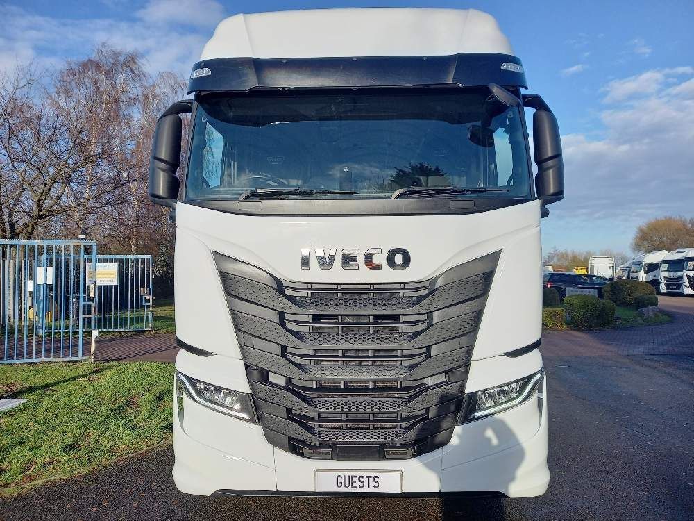 Iveco Stralis AS440S48TX/P 6×2 480 HP