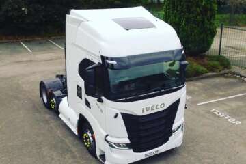 IVECO S-Way 6×2 CNG