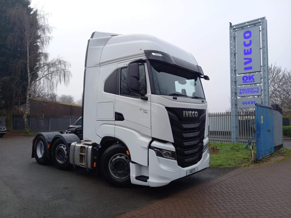 Iveco S-WAY AS440S53 TX/FP 6X2 530 HP FULL AIR SUSPENSION