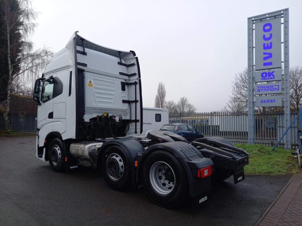 Iveco S-WAY AS440S53 TX/FP 6X2 530 HP FULL AIR SUSPENSION