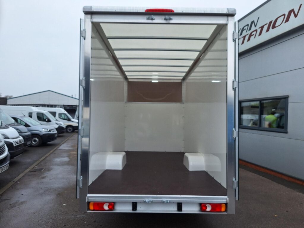 Fiat Ducato 35 MAXI 2.2 140hp 4.5m Low Loader Luton