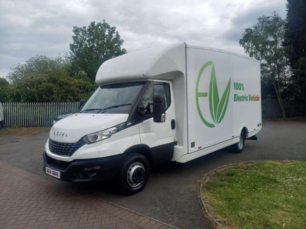 Iveco Daily 70C 20 EV-150 200HP BOX & TAILLIFT