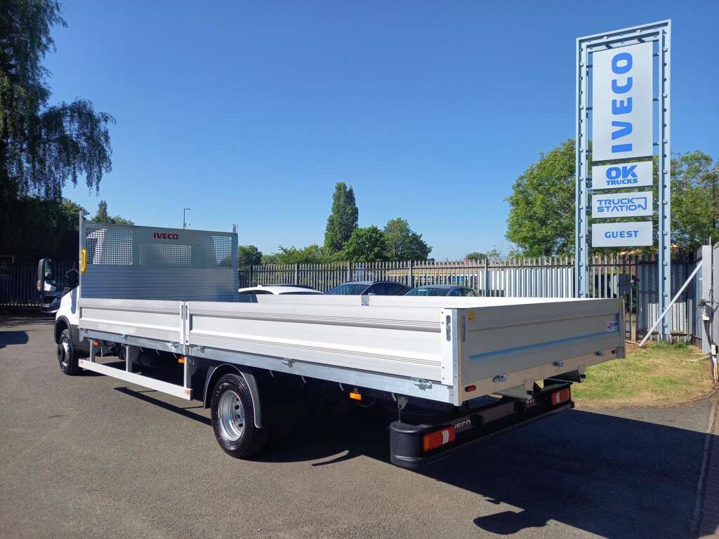 Iveco Daily MY24 70c18 180hp Brit Tipp Dropside
