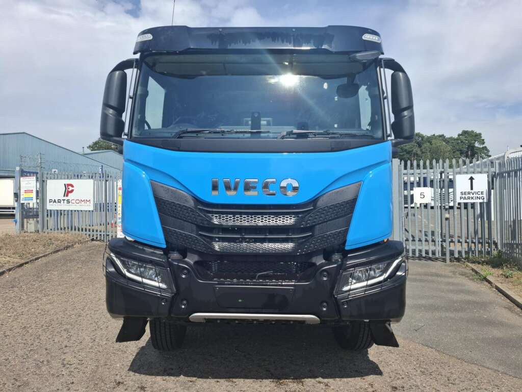 IVECO X-WAY AT360X46Z OFF