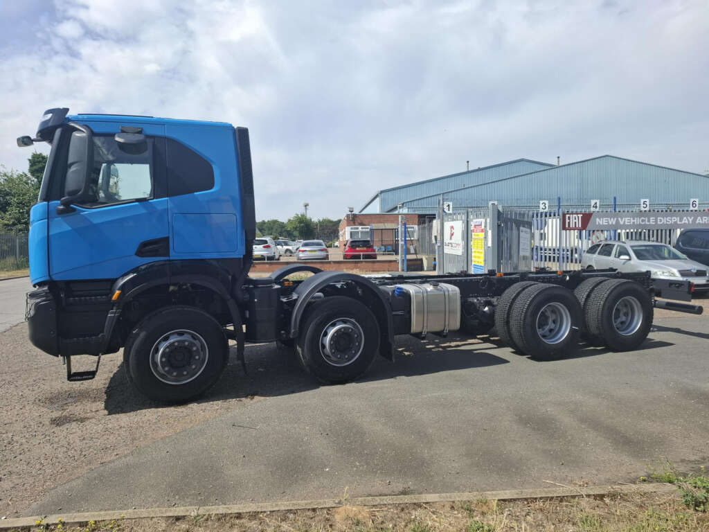 IVECO X-WAY AT360X46Z OFF