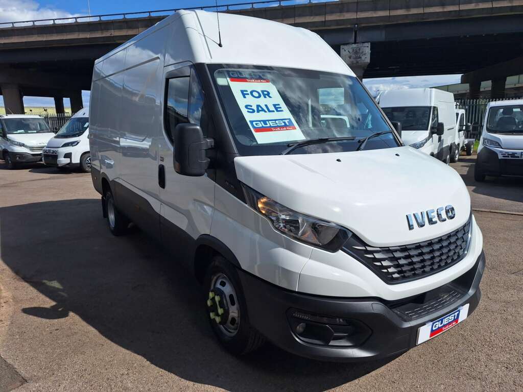 IVECO Daily 35C18 3520L Van