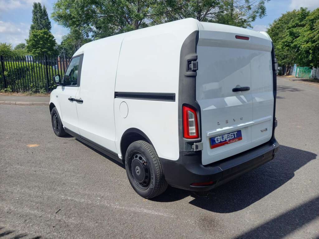 LEVC VN5 31kWh Business Auto Euro 6 5dr (Range Extender)