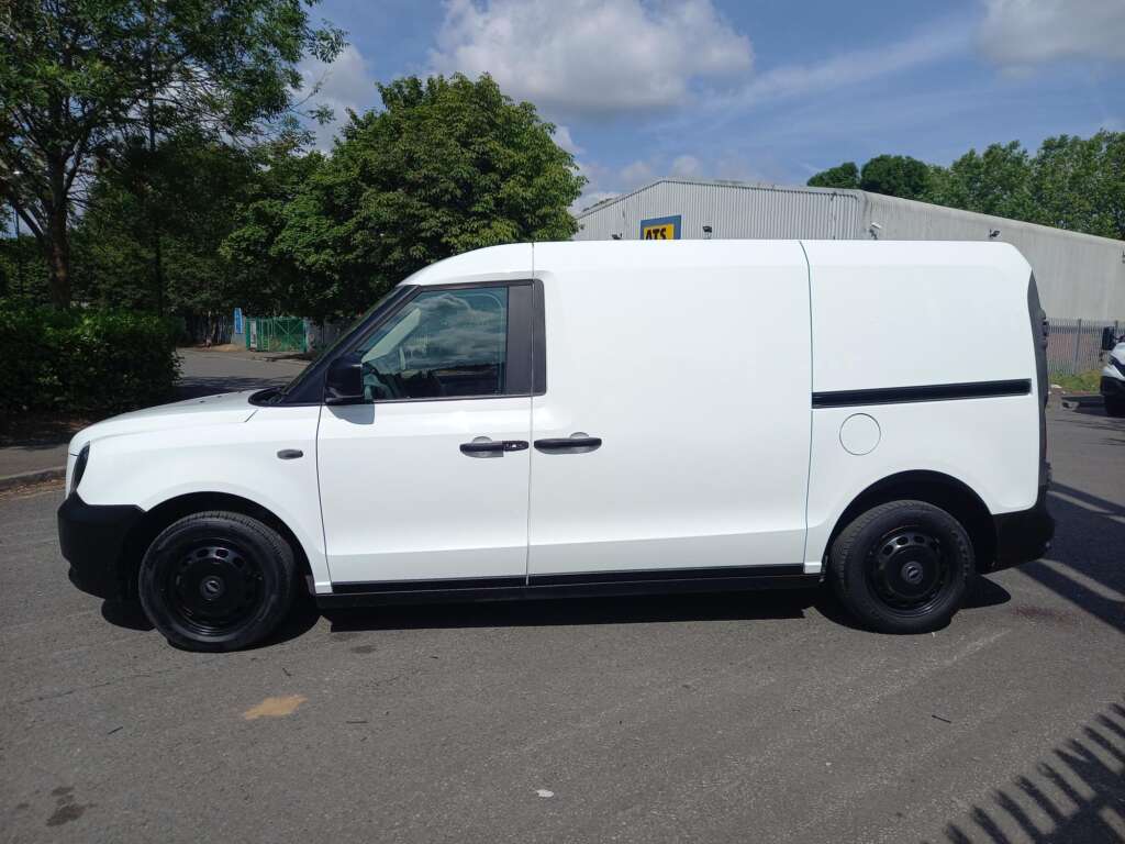 LEVC VN5 31kWh Business Auto Euro 6 5dr (Range Extender)
