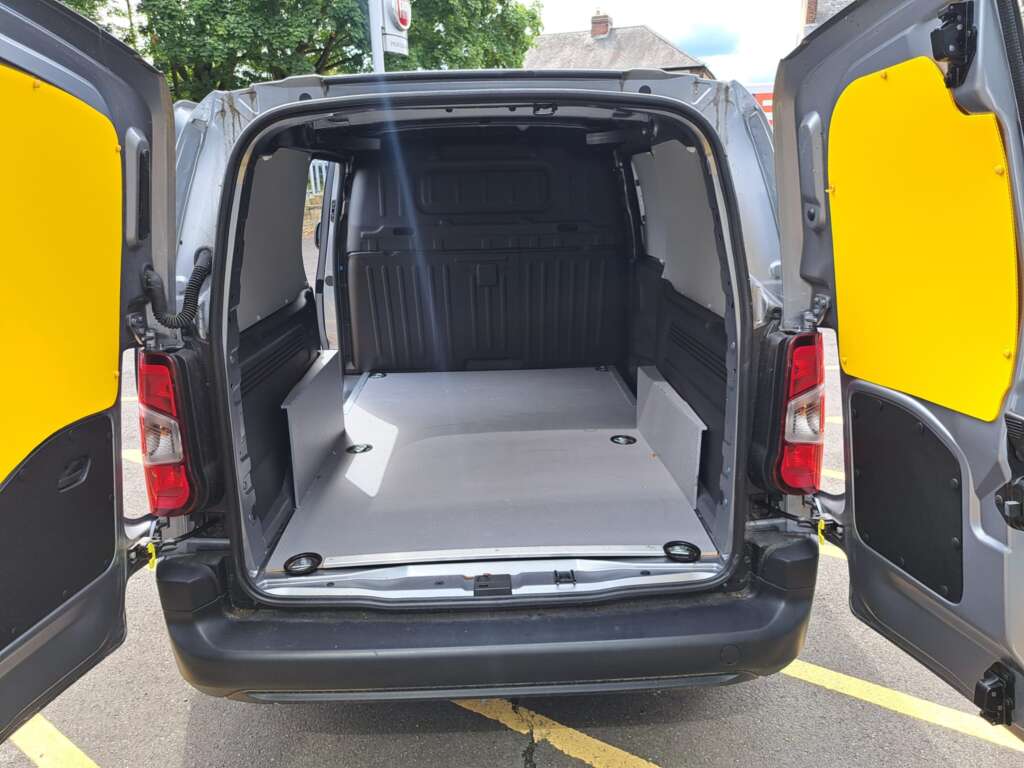 Fiat E-Doblo LWB 50KW Electric Van