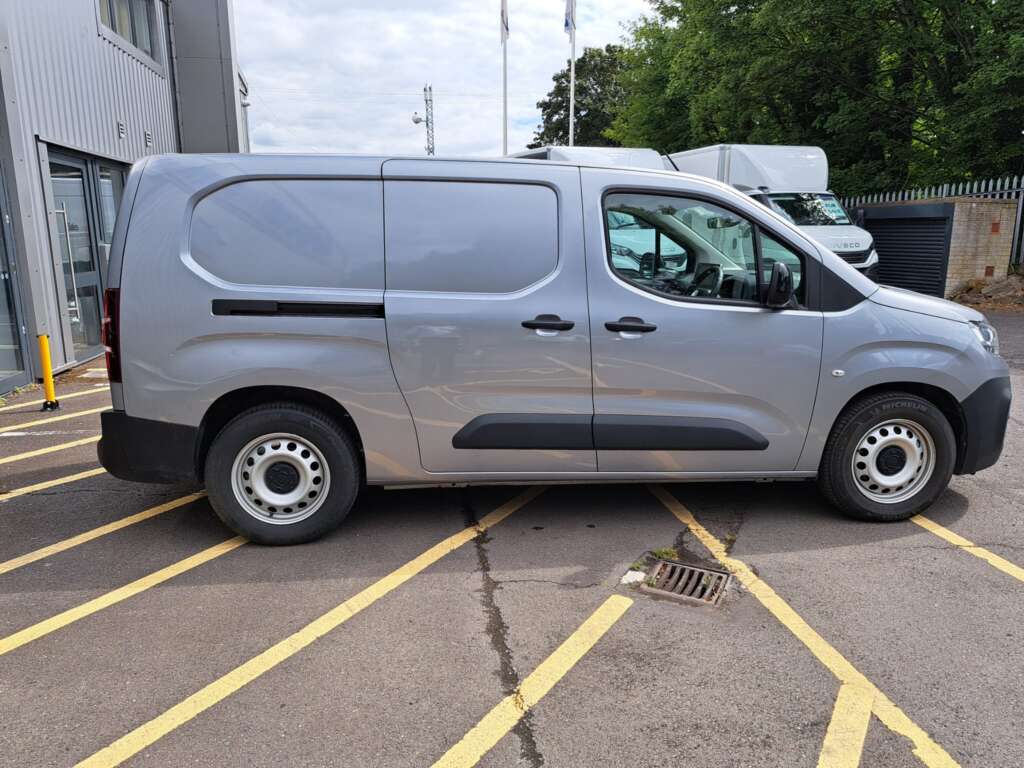 Fiat E-Doblo LWB 50KW Electric Van