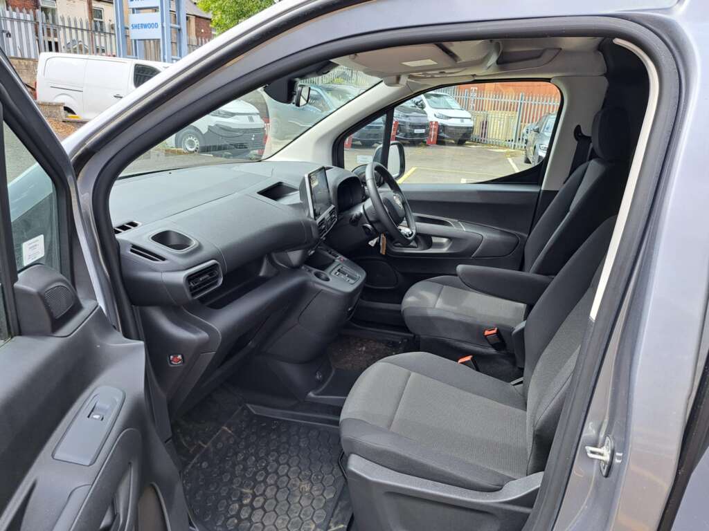 Fiat E-Doblo LWB 50KW Electric Van