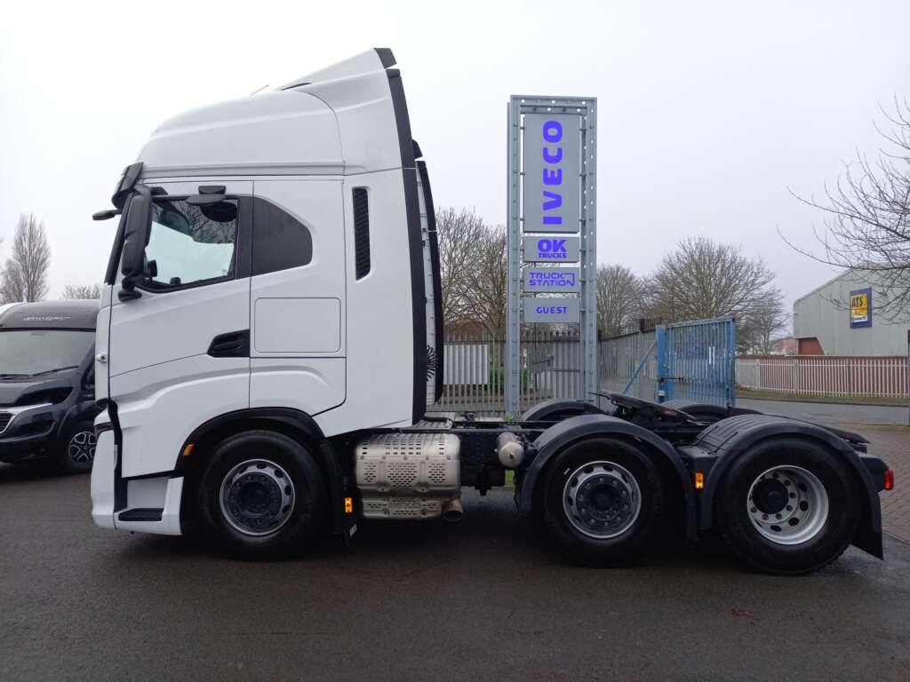 IVECO S-WAY AS440S53 TX/FP 6X2 530HP
