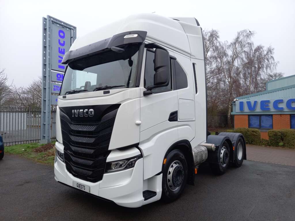 IVECO S-WAY AS440S53 TX/FP 6X2 530HP