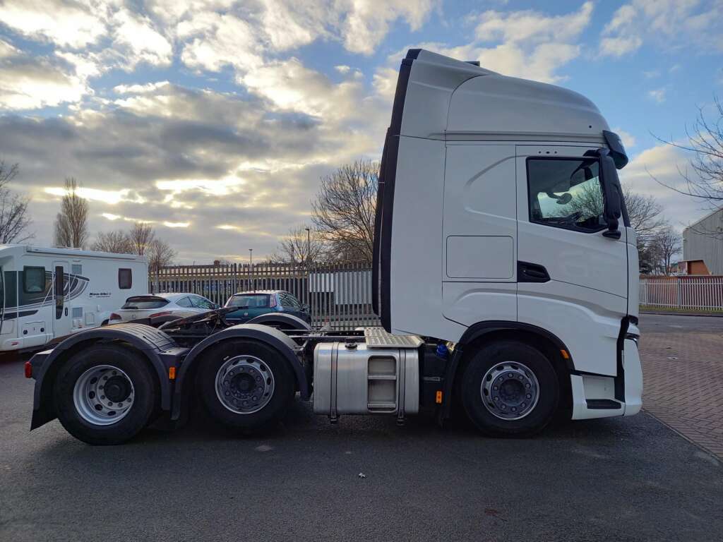 IVECO S-WAY AS440S48 TX/P 6X2 480HP