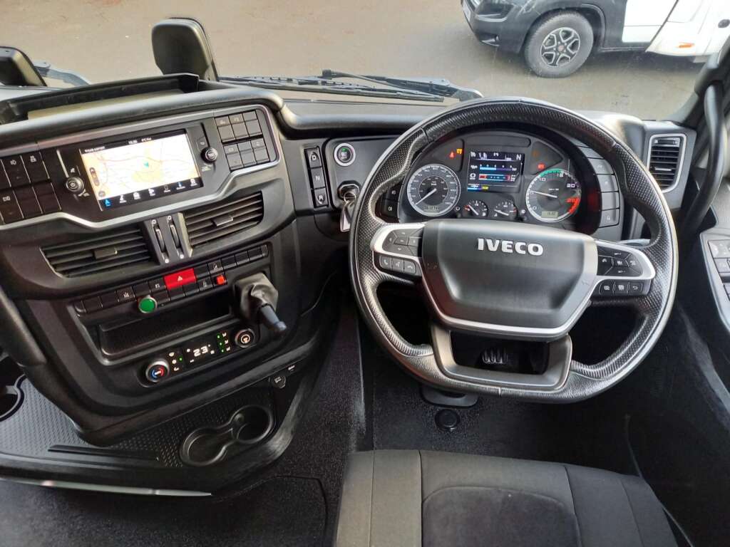IVECO S-WAY AS440S48 TX/P 6X2 480HP