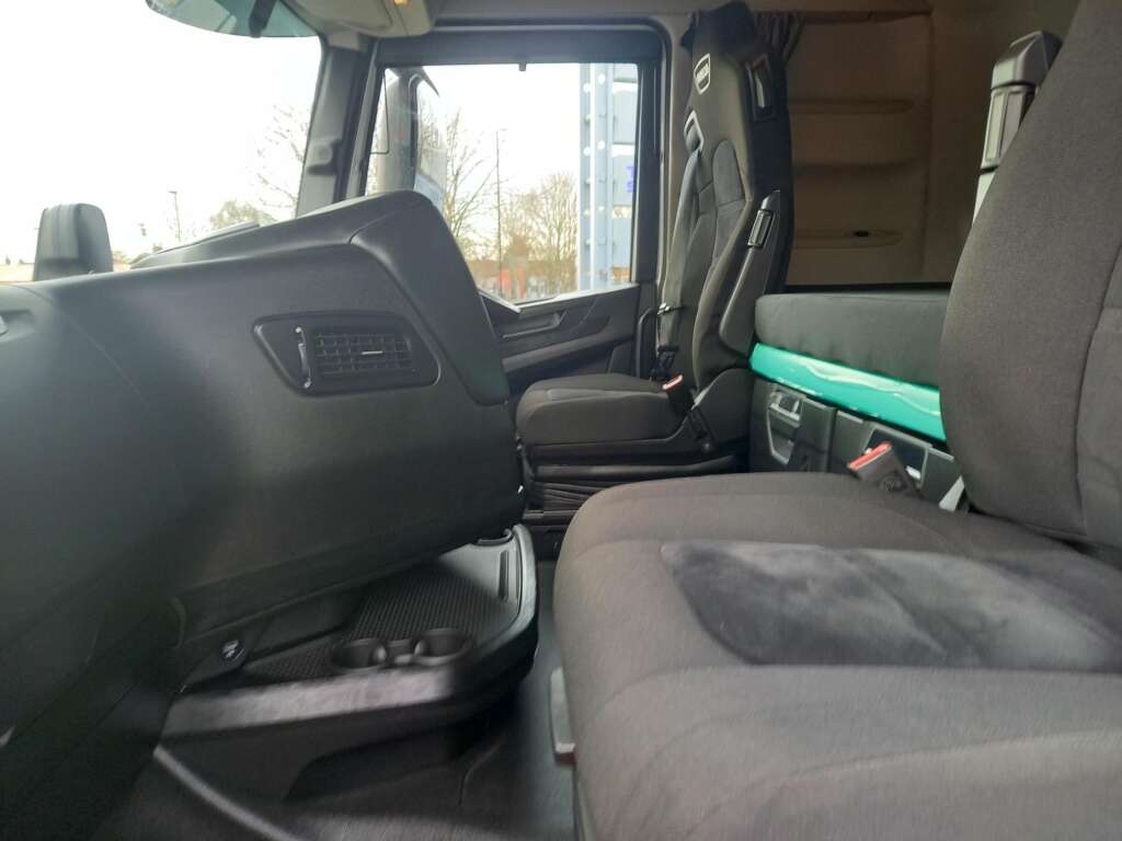 IVECO S-WAY AS440S48 TX/P 6X2 480HP