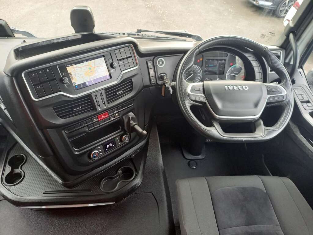 IVECO S-WAY AS440S48 TX/P 6X2 480HP