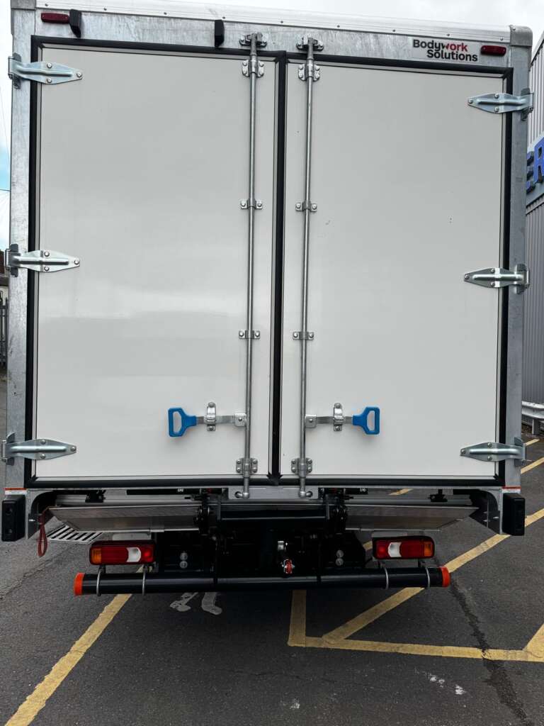 Iveco Daily 70C18HA8 Box Tail Lift
