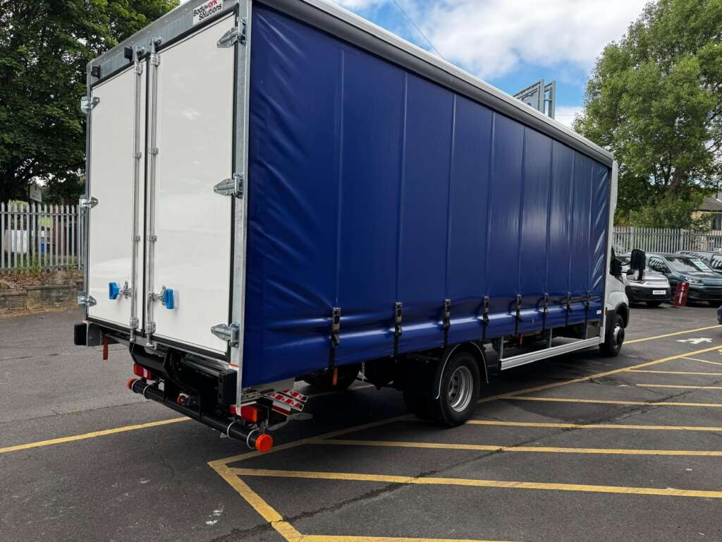 Iveco Daily 70C18HA8 Box Tail Lift