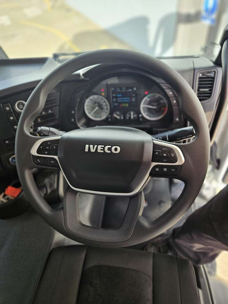 IVECO S-WAY AD260S42Y/PS