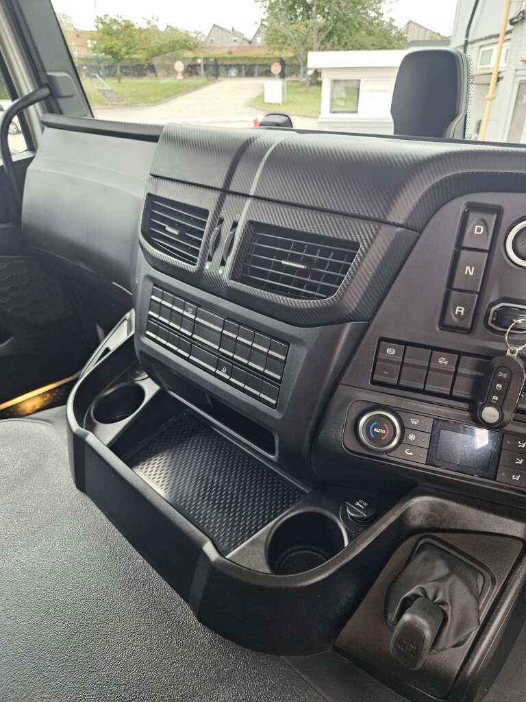 IVECO S-WAY AD260S42Y/PS