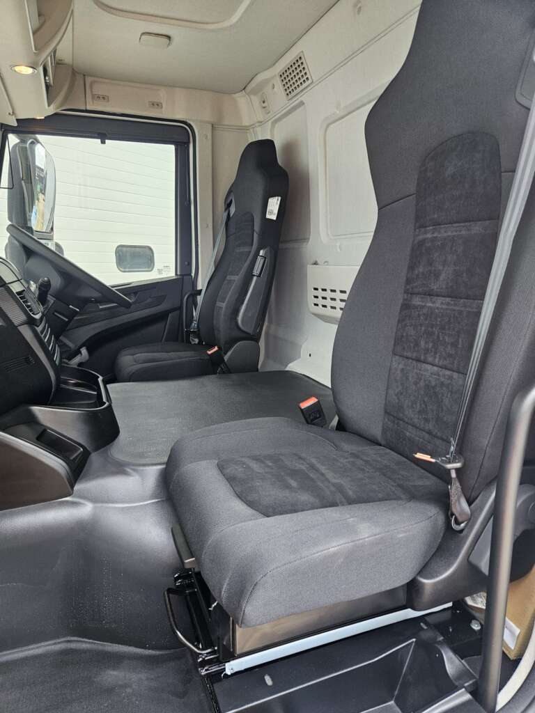 IVECO S-WAY AD260S42Y/PS