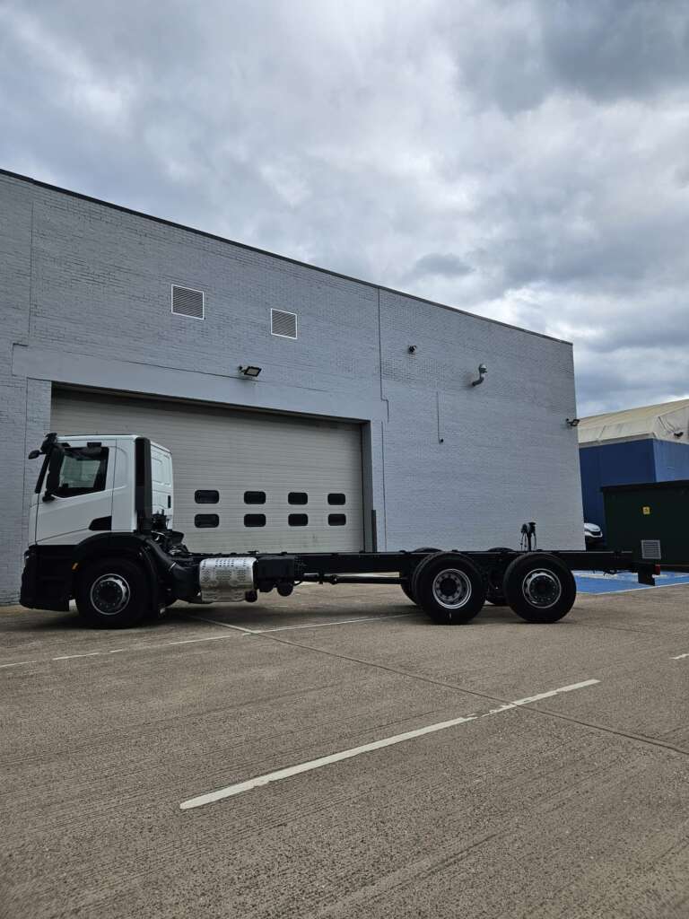 IVECO S-WAY AD260S42Y/PS