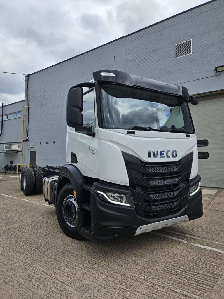 IVECO S-WAY AD260S42Y/PS