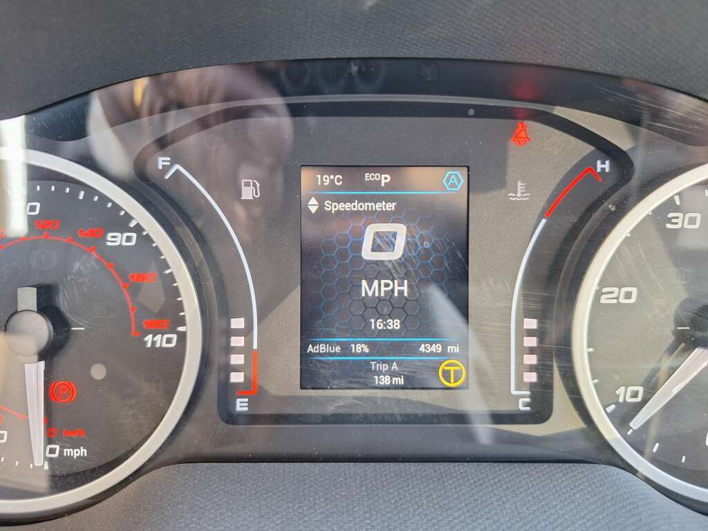 Iveco Daily 3.0D HPI 16V 50C 4350 Business HiMatic LWB Euro 6 2dr (DRW)