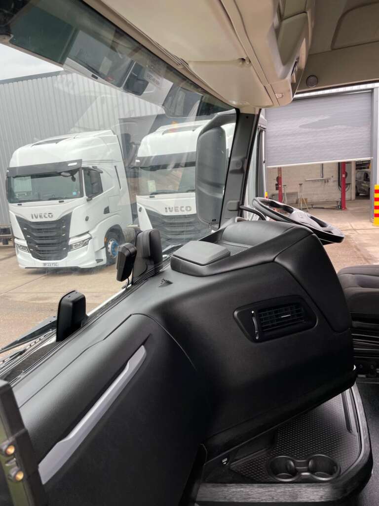 IVECO S-WAY AS440S53 TX/FP 6X2 530 HP