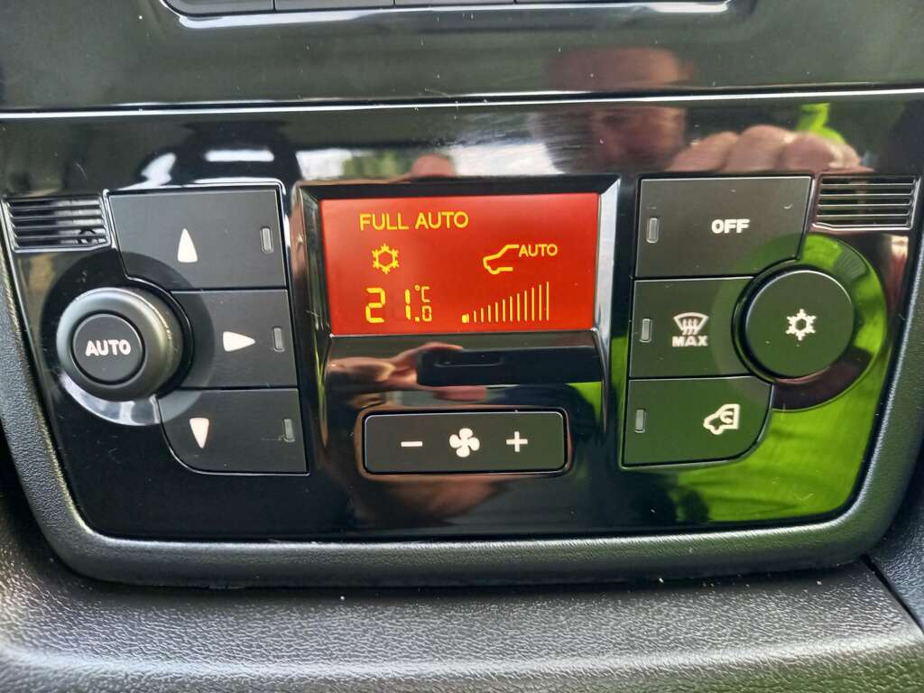 Fiat E-Ducato 42 79kWh Auto MLWB 2dr (11kW Charger)