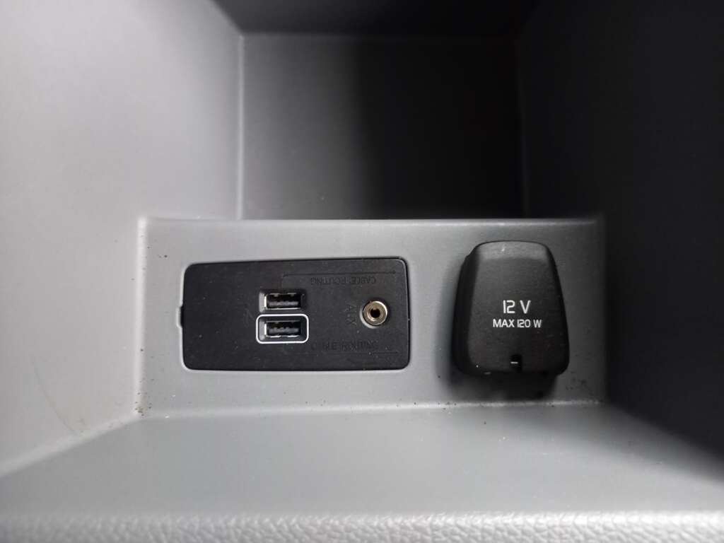 LEVC VN5 31kWh City Auto Euro 6 5dr (Range Extender)