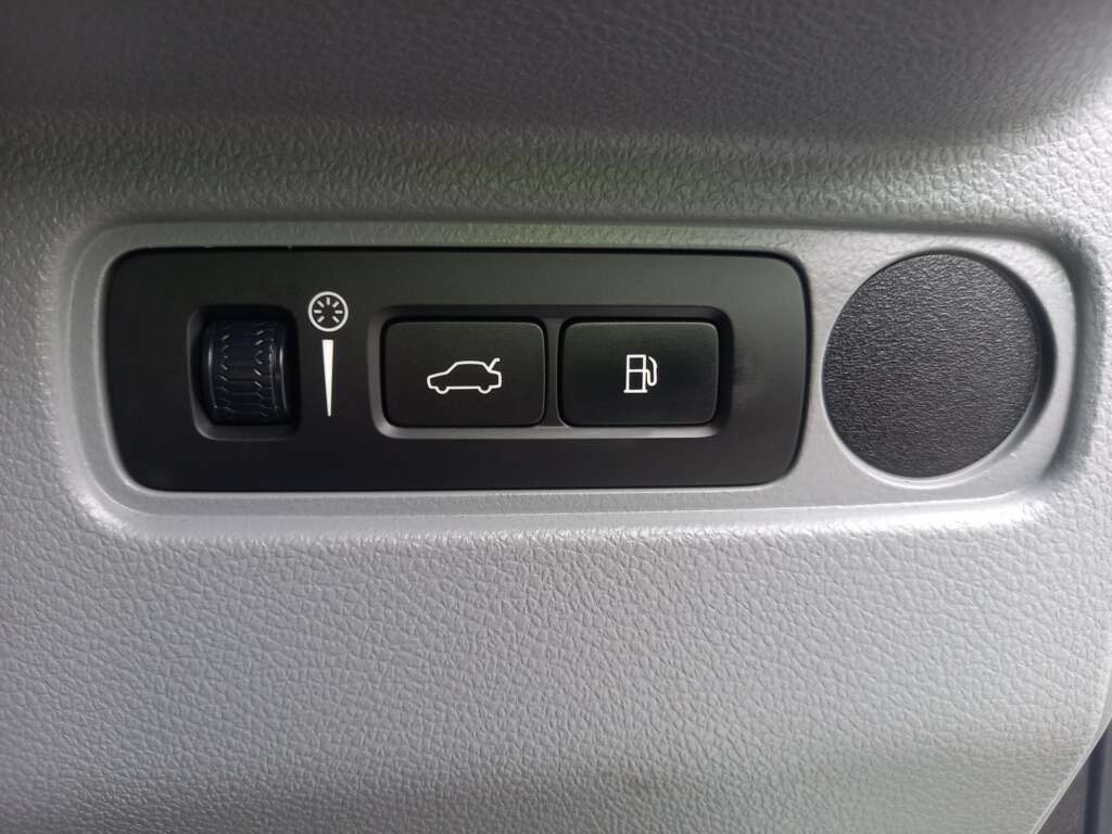 LEVC VN5 31kWh City Auto Euro 6 5dr (Range Extender)