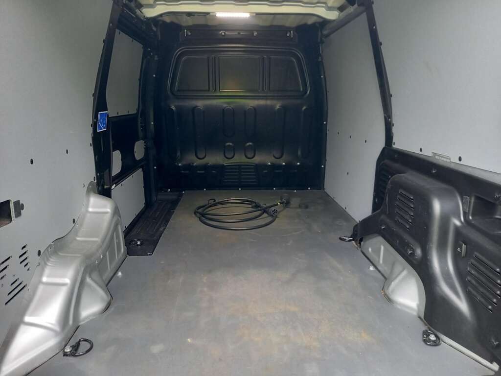 LEVC VN5 31kWh City Auto Euro 6 5dr (Range Extender)