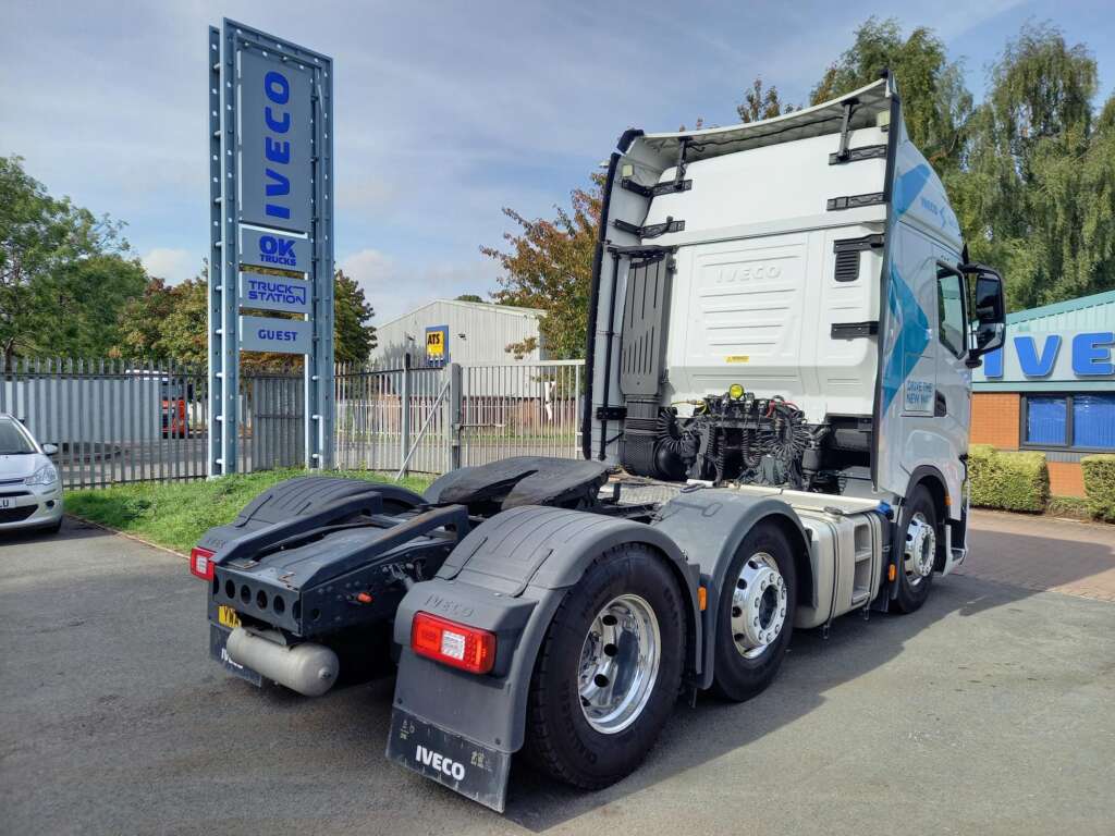 IVECO S-WAY AS440S53 TX/FP 6X2 530HP FULL AIR SUSPENSION