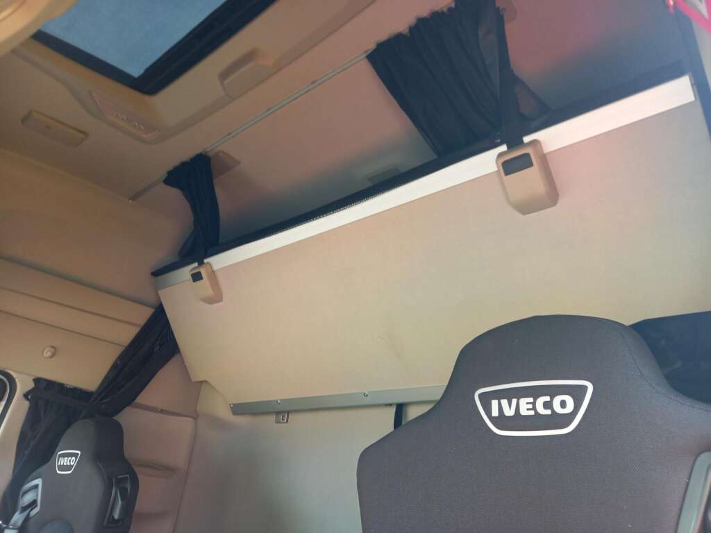 IVECO S-WAY AS440S53 TX/FP 6X2 530HP FULL AIR SUSPENSION