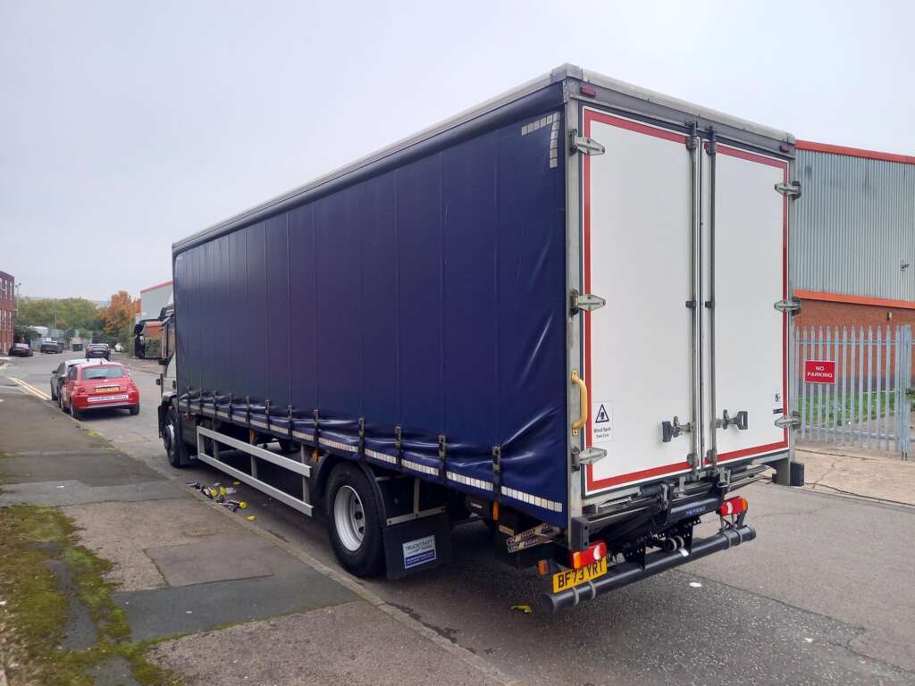 Iveco Eurocargo ML180E25 EVI_D 28FT CURTAINSIDE