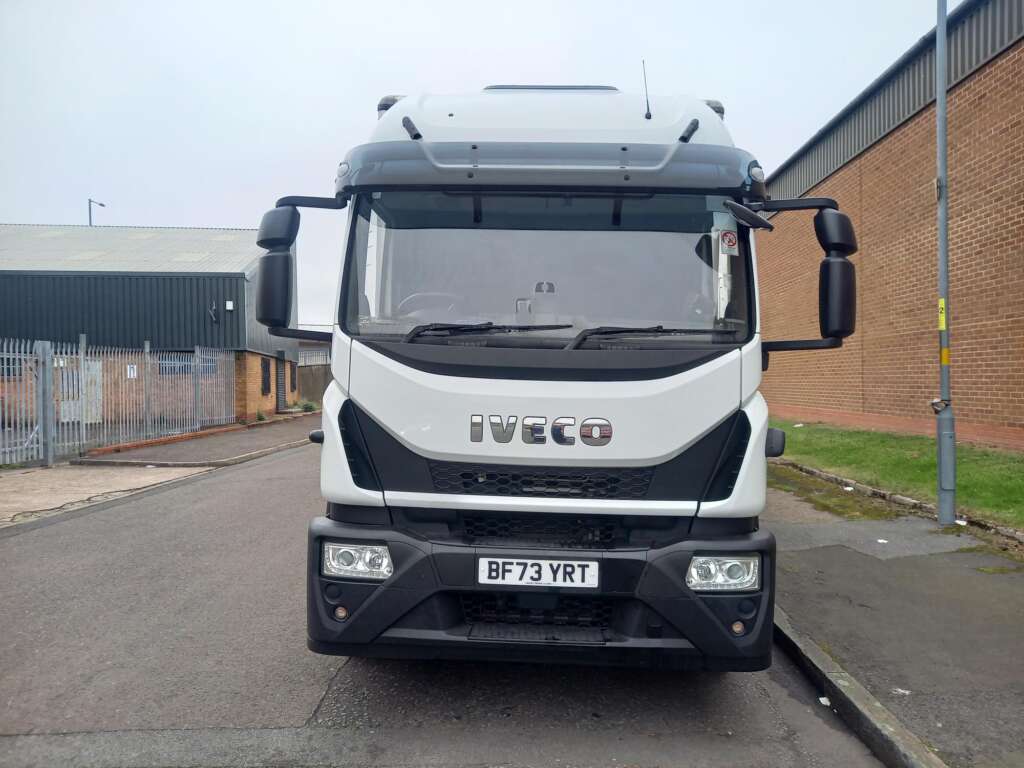 Iveco Eurocargo ML180E25 EVI_D 28FT CURTAINSIDE