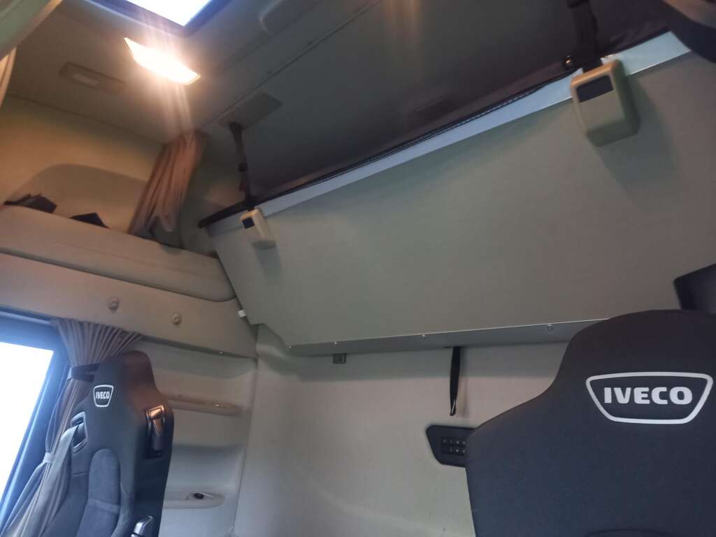 Iveco S-WAY AS440S53 TX/FP 6X2 530HP FULL AIR SUSPENSION