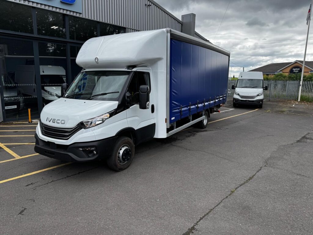 Iveco Daily 70C18HA8 Box Tail Lift