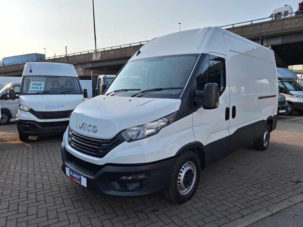 Iveco Daily MY22 35S14V 10cum Van