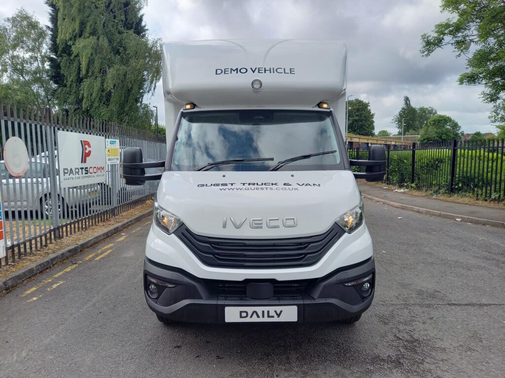 Iveco Daily 70C18 180Hp Hi Matic Box & Taillift