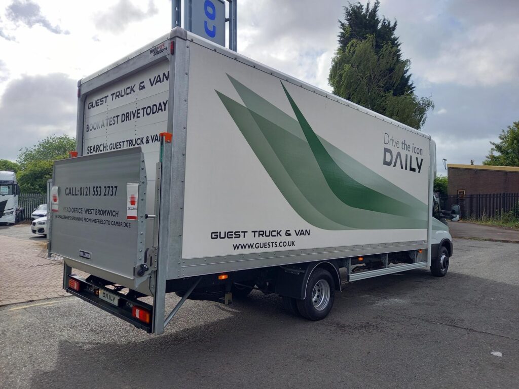 Iveco Daily 70C18 180Hp Hi Matic Box & Taillift