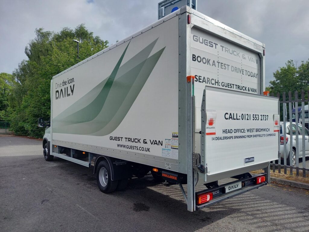 Iveco Daily 70C18 180Hp Hi Matic Box & Taillift