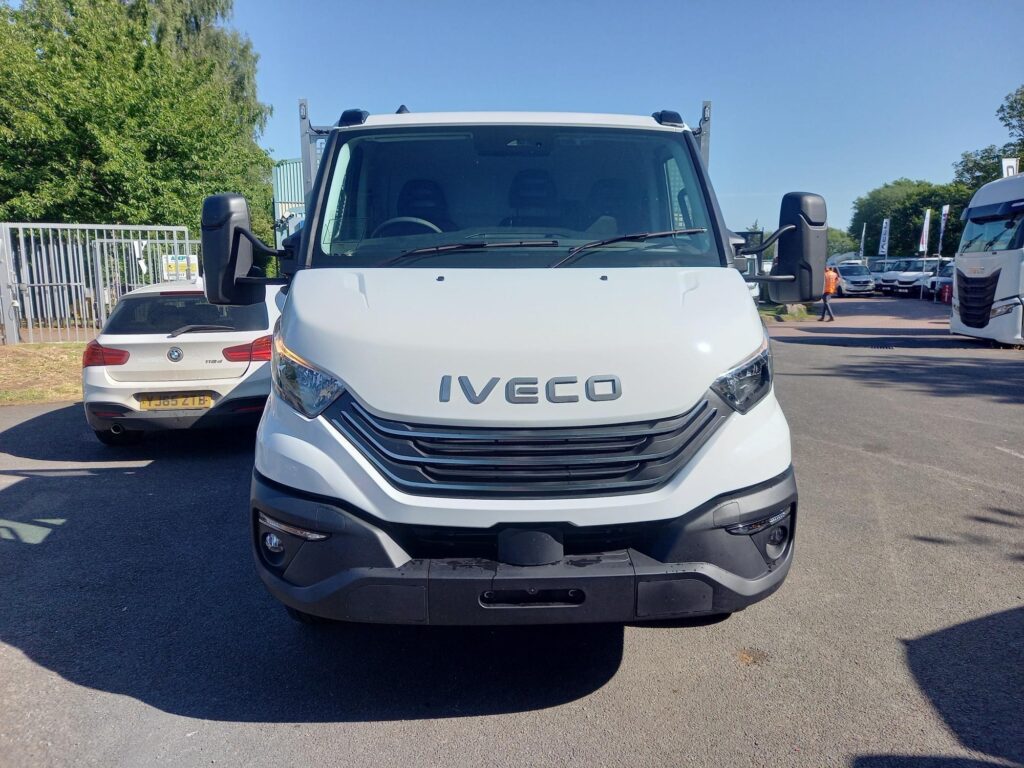 Iveco Daily MY24 70c18 180hp Brit Tipp Dropside