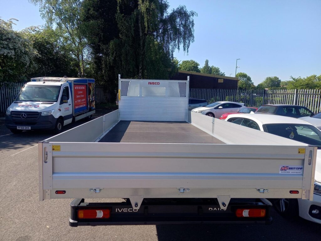 Iveco Daily MY24 70c18 180hp Brit Tipp Dropside